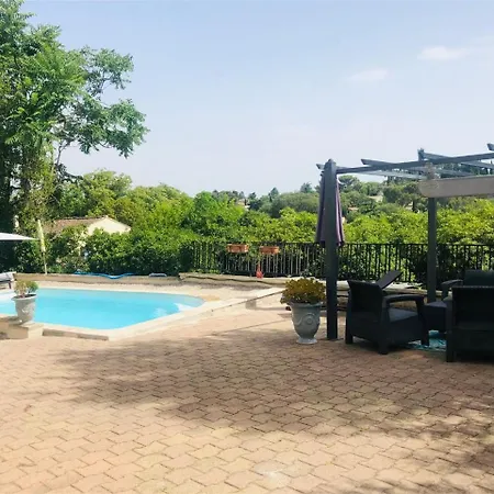 Maison Au Calme Proche