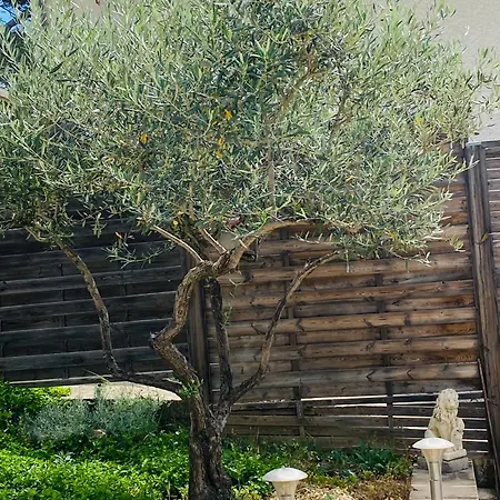 Maison Au Calme Proche Feriehus Nîmes