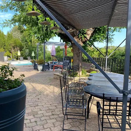 度假居 Maison Au Calme Proche 尼姆